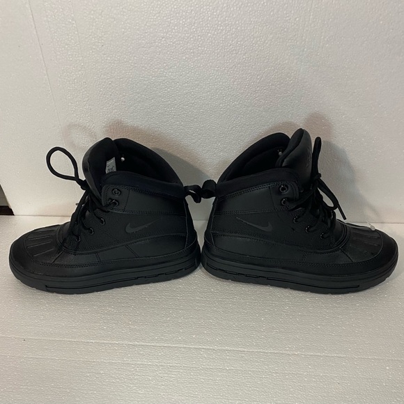 Nike Black High-Top Sneakers SZ 1.5Y - Picture 3 of 6